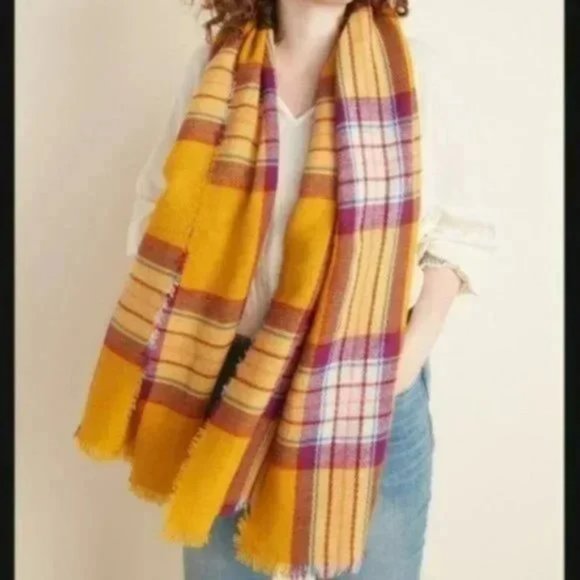 Old Navy Accessories - Plaid Flannel Scarf
